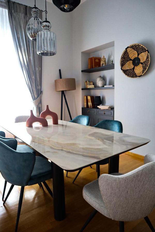 Thiseas Luxury Apartment เอเธนส์ ภายนอก รูปภาพ