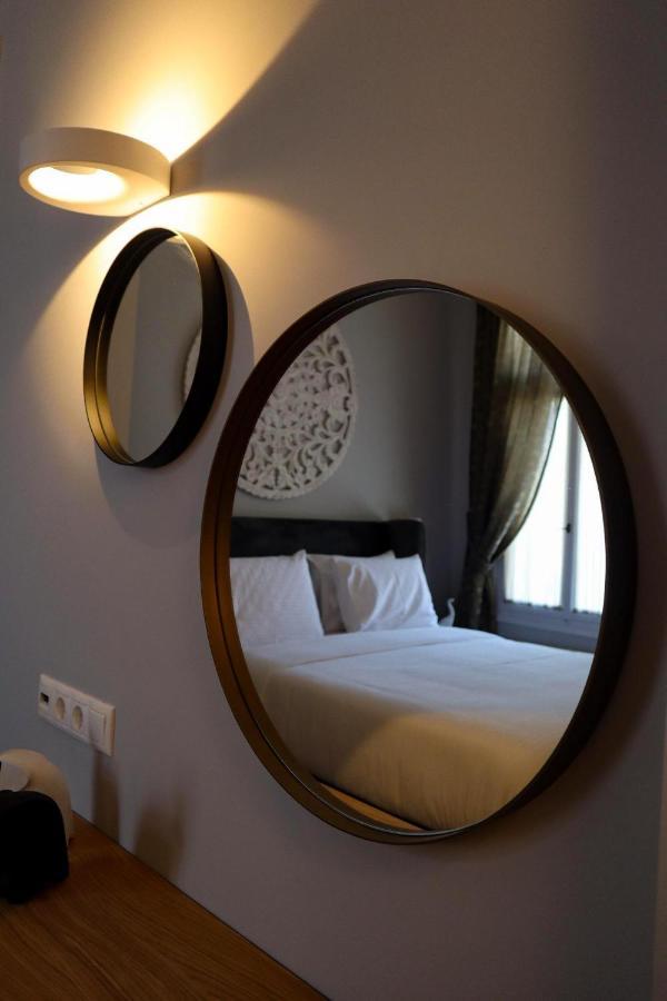 Thiseas Luxury Apartment เอเธนส์ ภายนอก รูปภาพ
