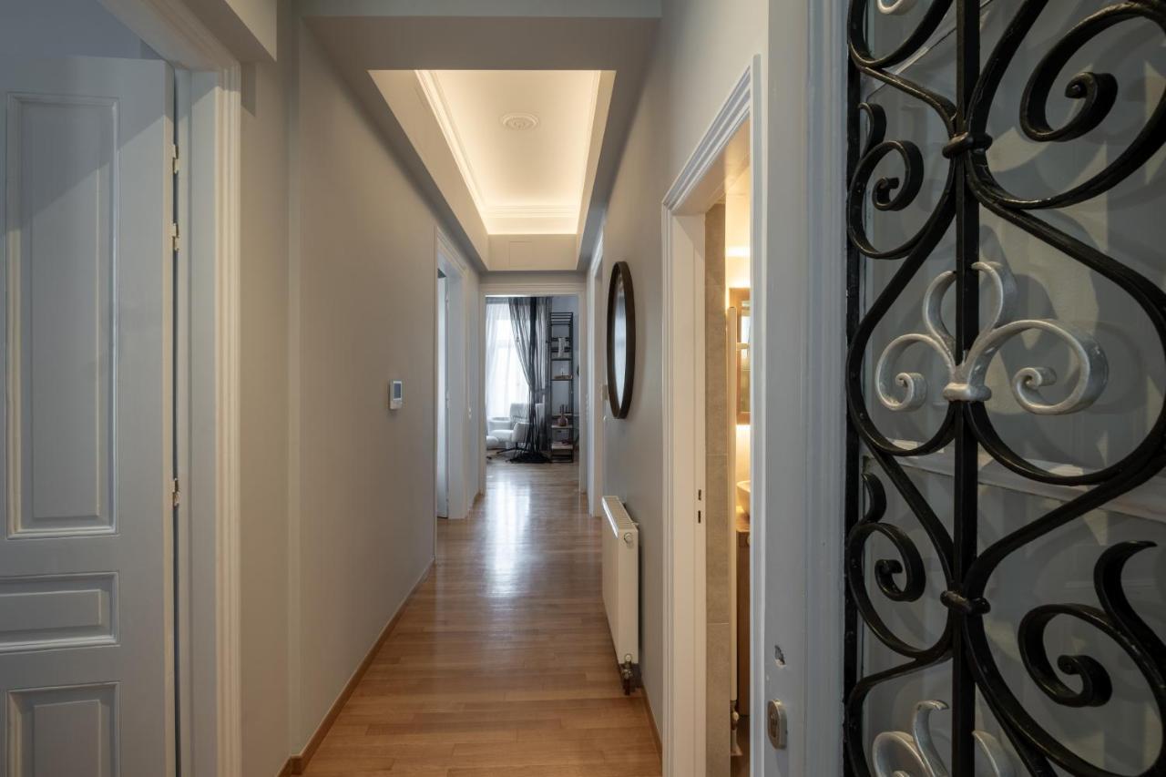 Thiseas Luxury Apartment เอเธนส์ ภายนอก รูปภาพ